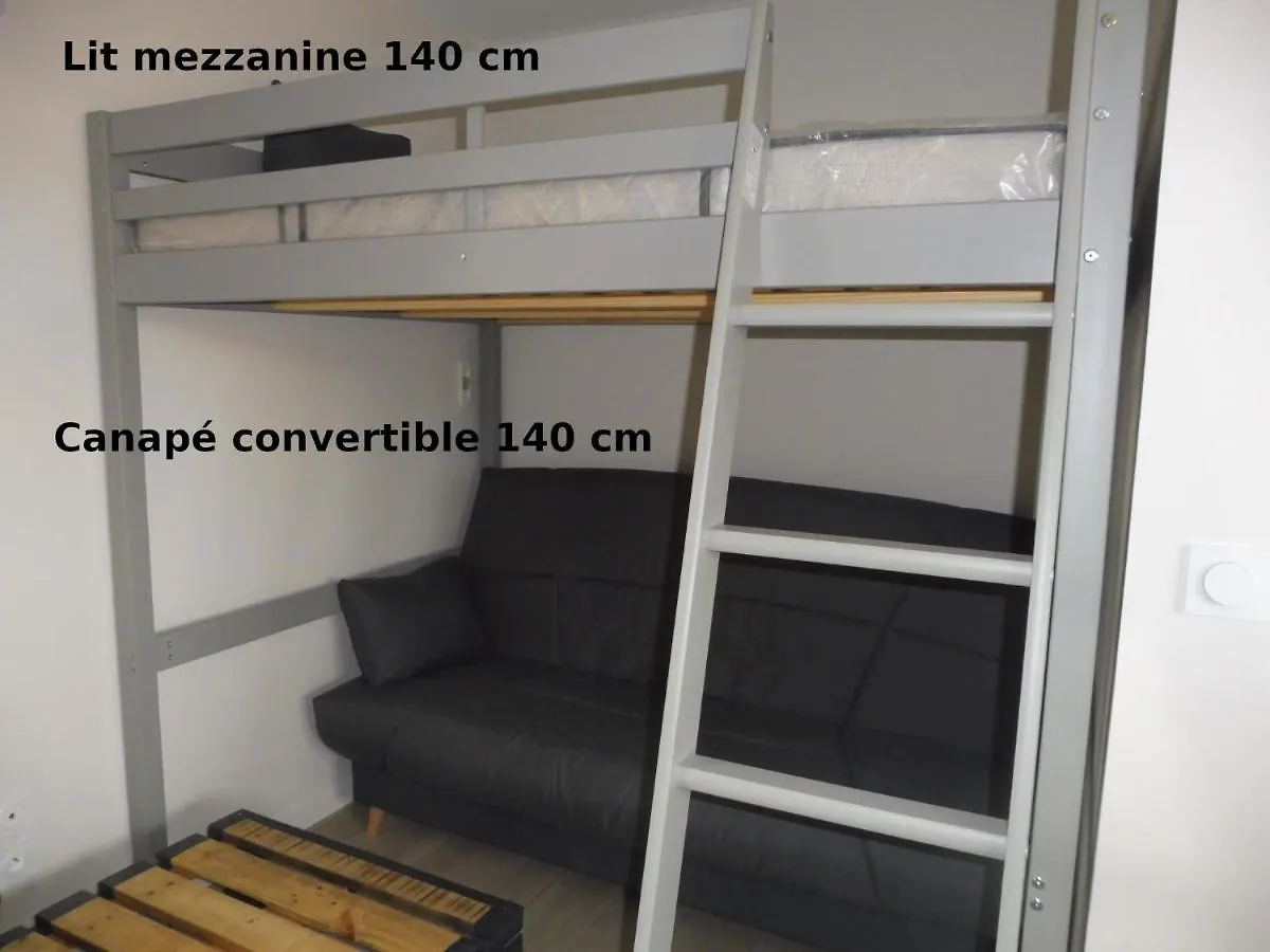 Appartement Lot En Dock 3 Logements Atypiques Et Ecologiques En Vallee De La Dordogne Souillac Frankrijk
