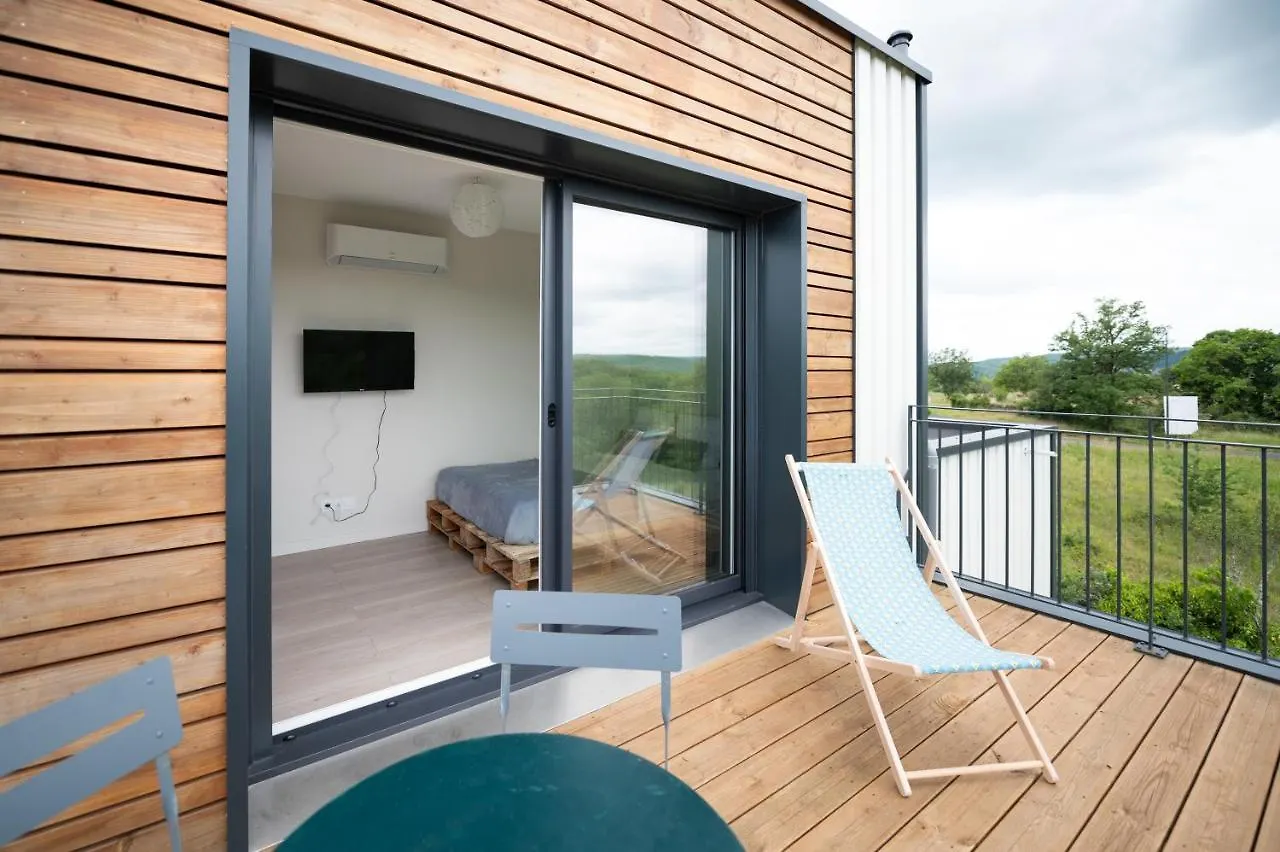 Lot En Dock 3 Logements Atypiques Et Ecologiques En Vallee De La Dordogne Souillac